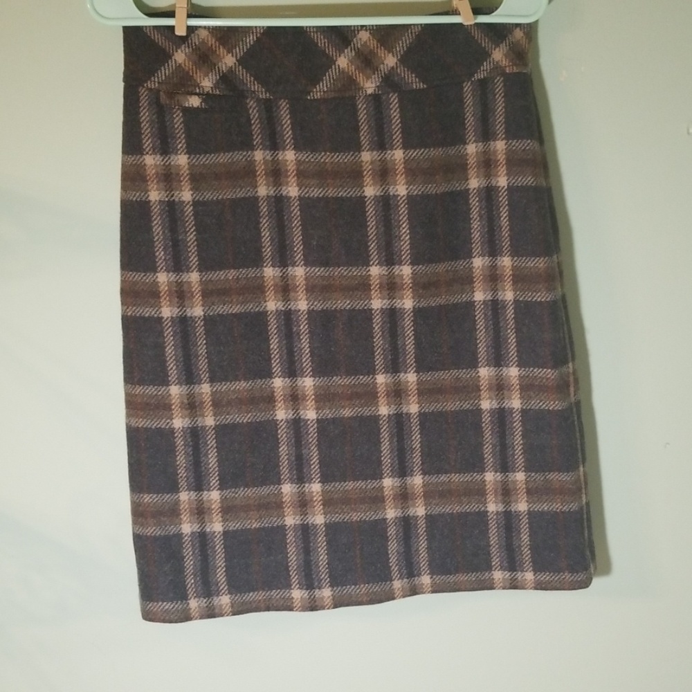 L.L. Bean wool blend pencil skirt